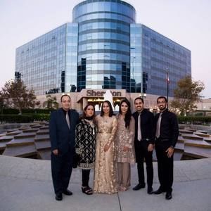 Meet your Posher, Abida